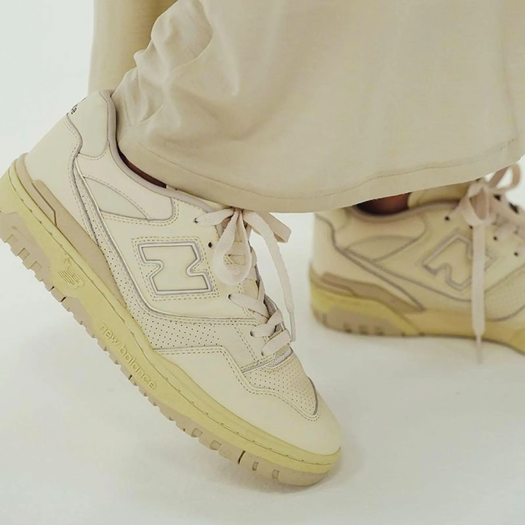 AURALEE x New Balance 550 ‘Ecru’