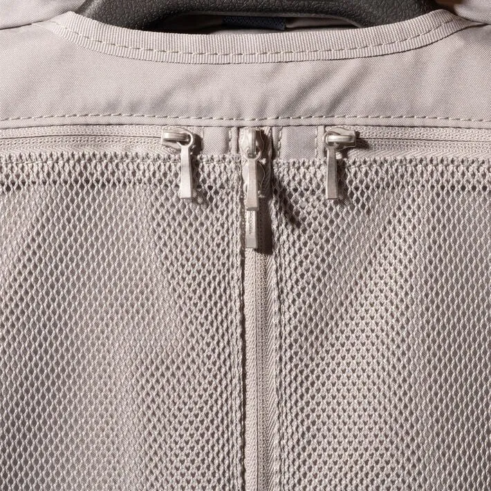 Baggallini Garment Bag