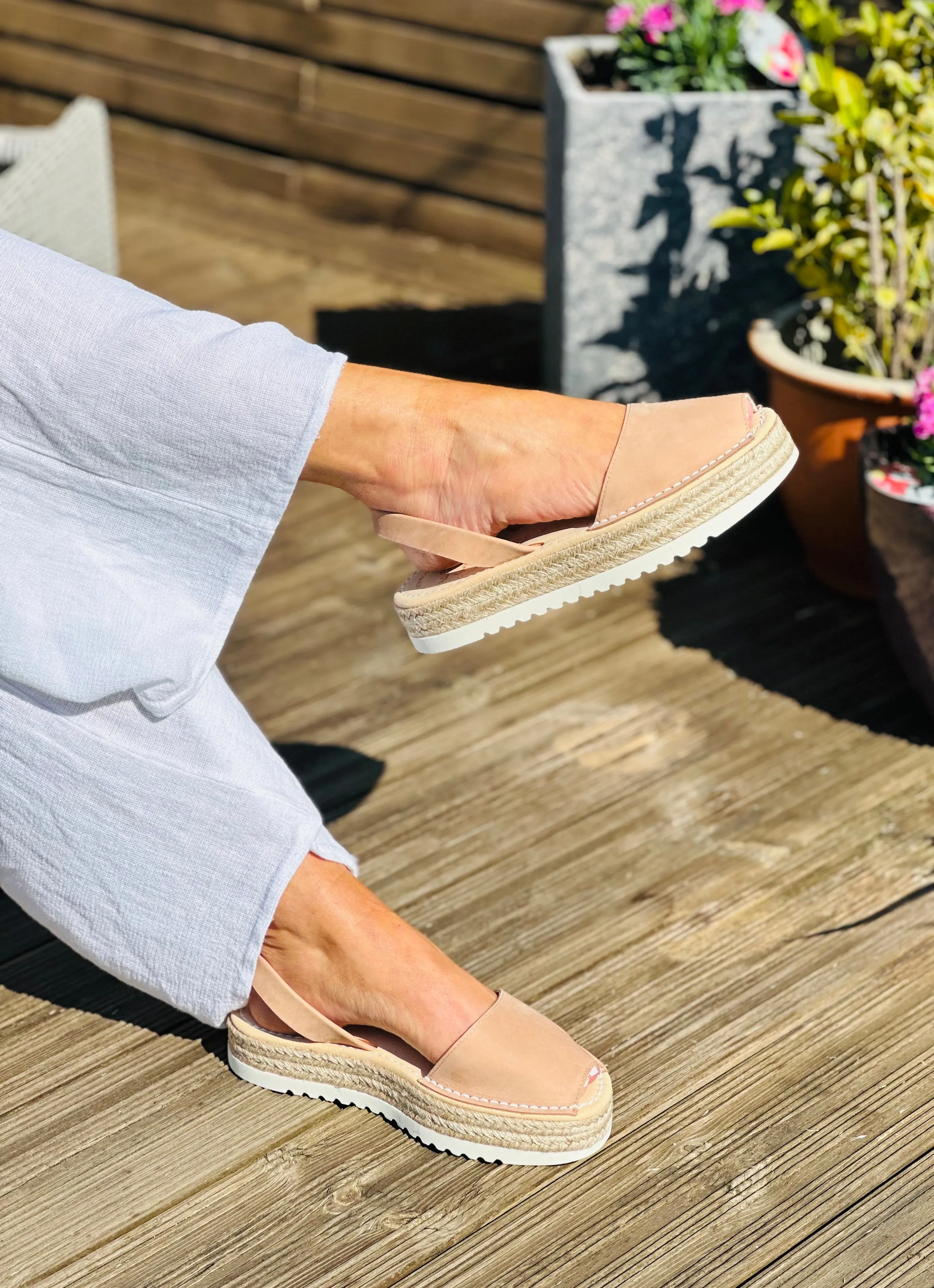 Butterscotch Tan Lowforms
