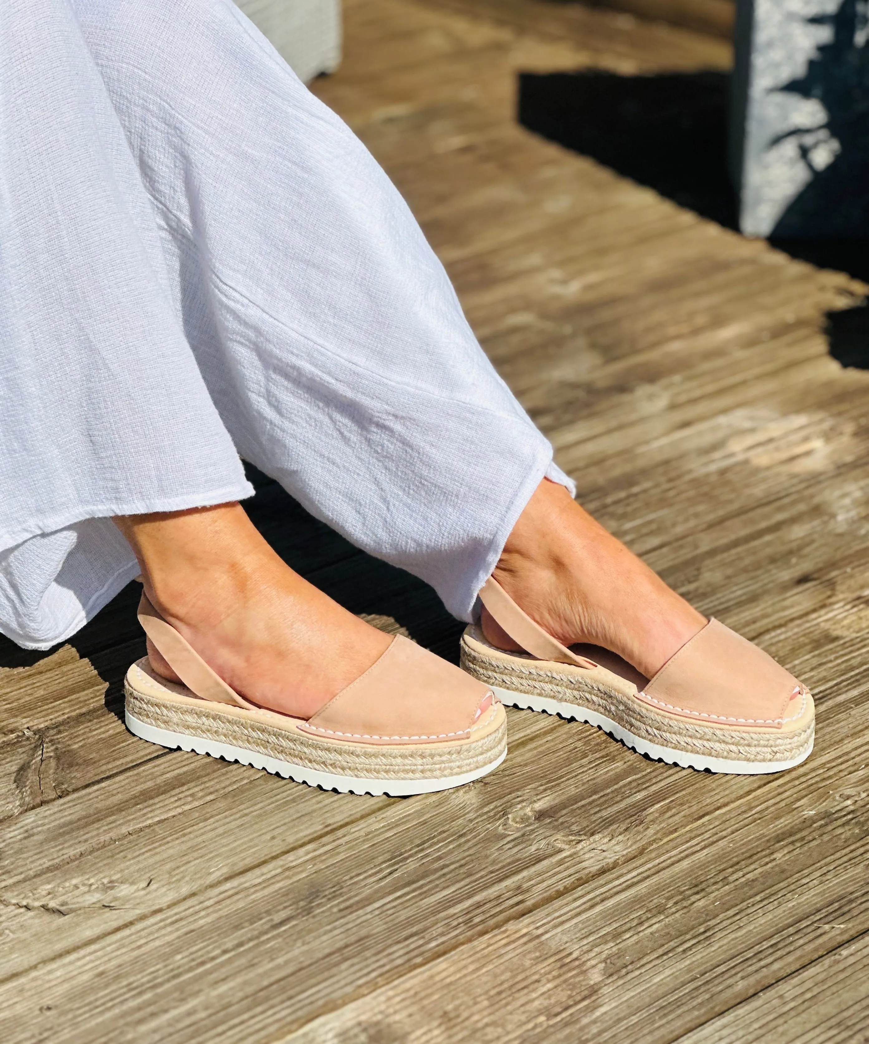Butterscotch Tan Lowforms