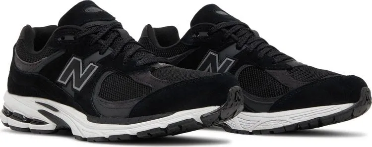 New Balance 2002R 'Black Gunmetal' sneakers, black