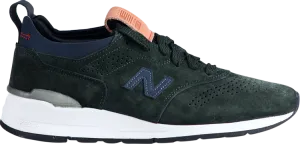 New Balance 997 'Dark Green' sneakers, green