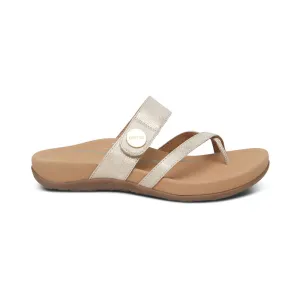 WOMEN'S AETREX IZZY ADJUSTABLE SLIDE SANDAL | LIGHT / GOLD